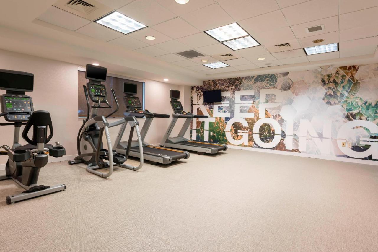 Springhill Suites Grand Rapids North Dış mekan fotoğraf