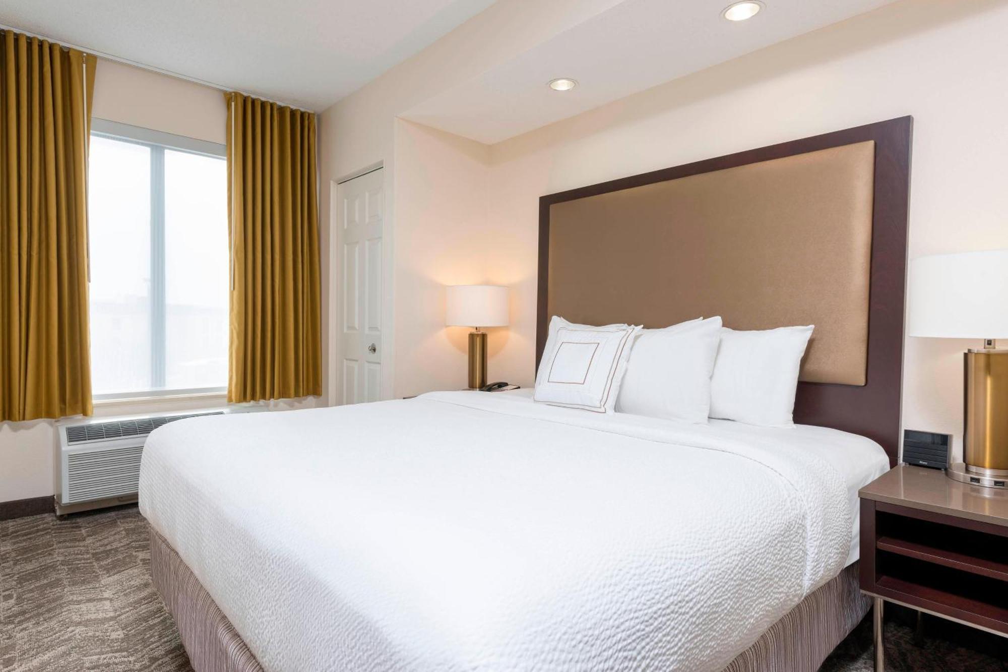 Springhill Suites Grand Rapids North Dış mekan fotoğraf
