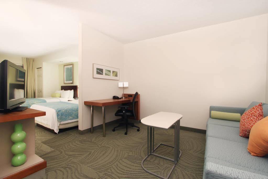 Springhill Suites Grand Rapids North Dış mekan fotoğraf