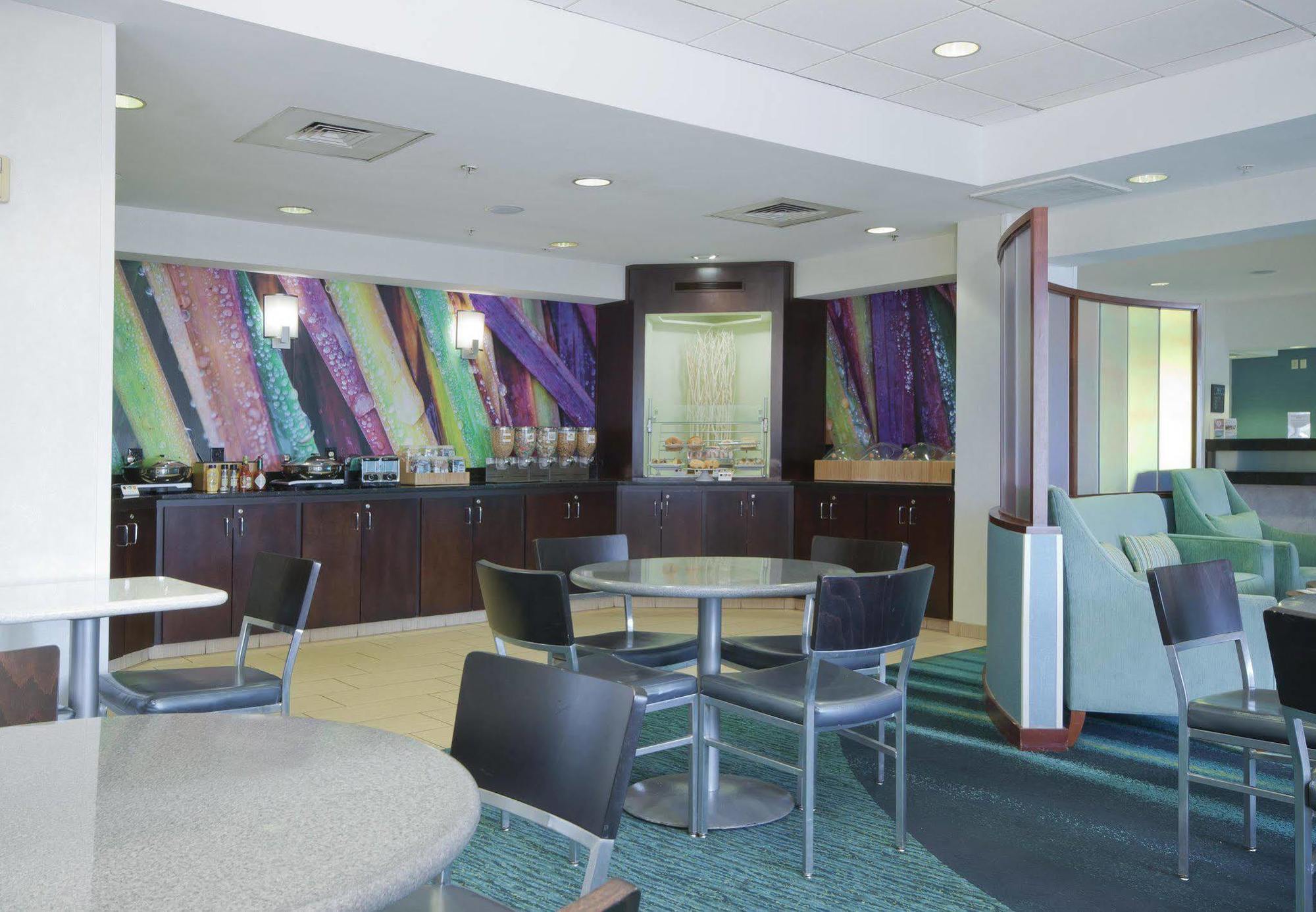 Springhill Suites Grand Rapids North Dış mekan fotoğraf